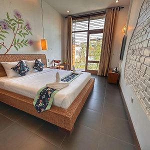 Monsoon Riverside Hotel